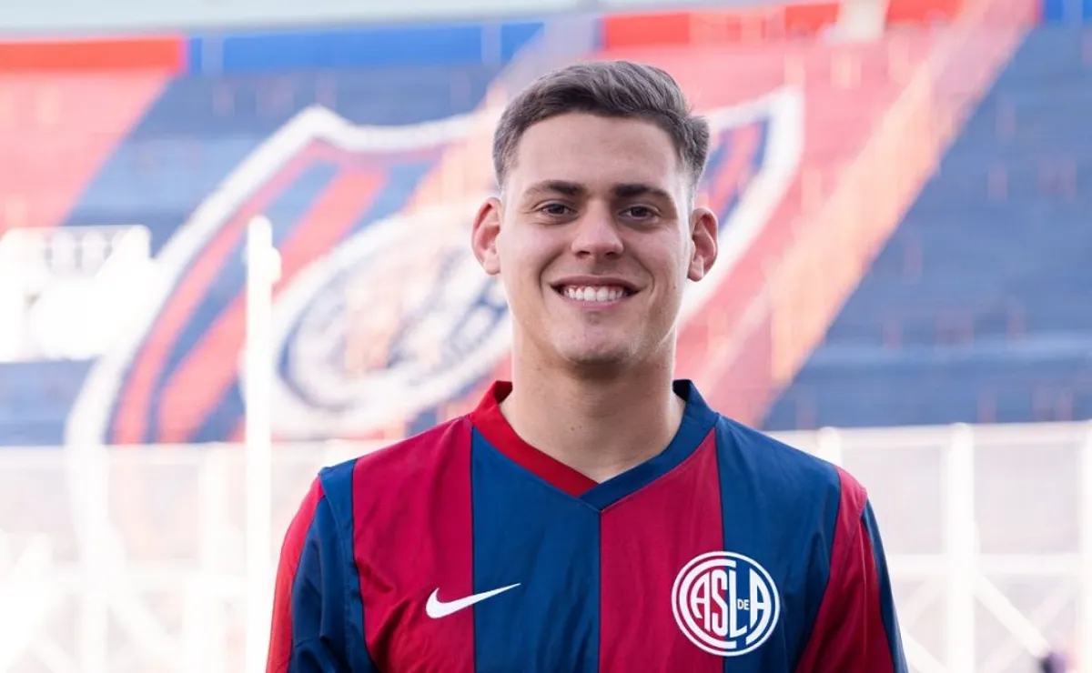 Golazo de Girotti en su debut en San Lorenzo