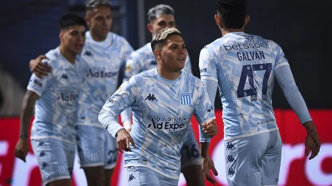 River podría cruza a La Academia en cuartos, ¿habrá un duelo especial contra Juanfer? (Foto: Prensa Racing)