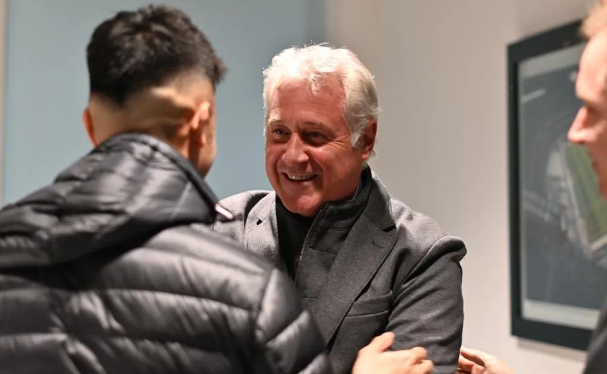 El vicepresidente millonario se mostró conforme con el mercado de pases.