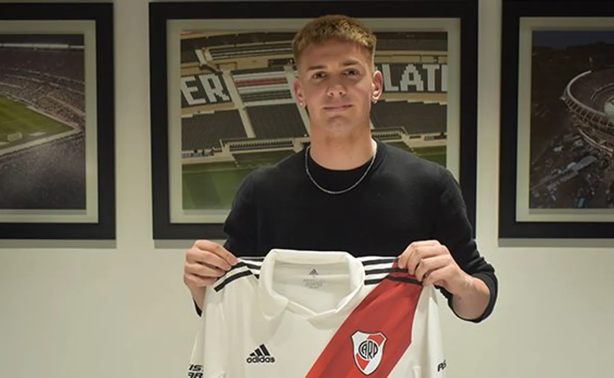 El enganche juvenil firmó contrato hasta diciembre de 2025.
