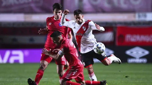 Manu Lanzini volvió a vestir el Manto Sagrado luego de nueve años.