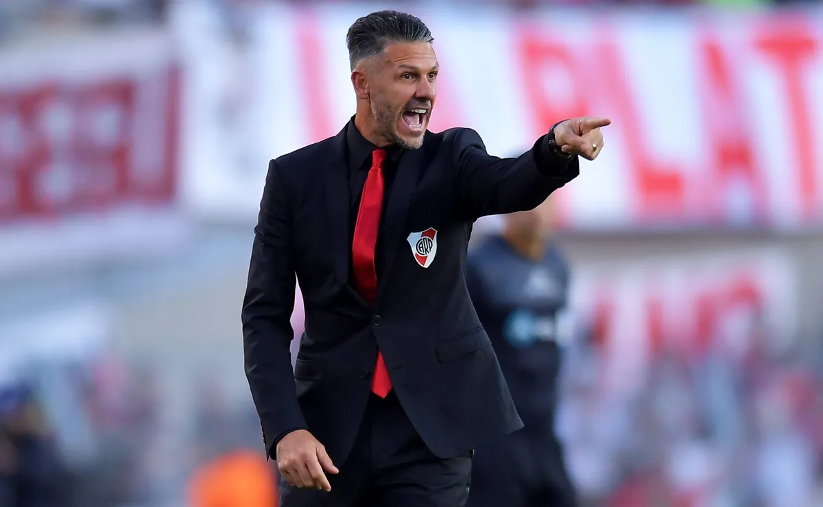 ¿Demichelis cambia el dibujo para visitar a Vélez?