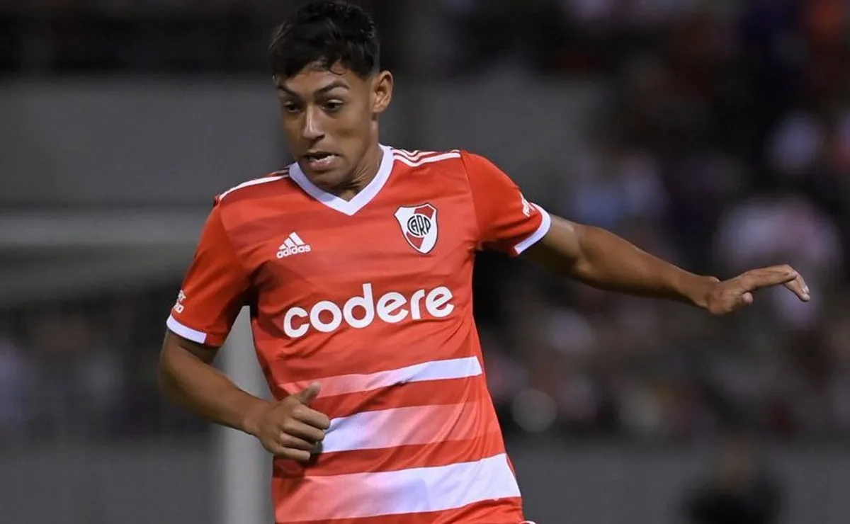 Trindade, otro futbolista que buscará minutos fuera de River