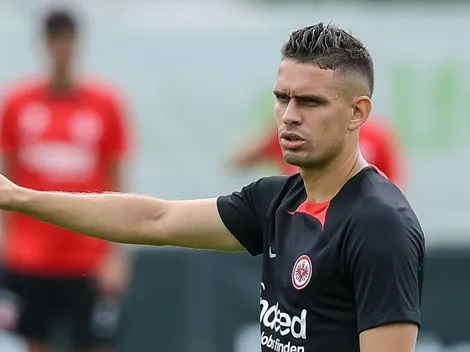 Borré, sin lugar en Frankfurt, busca club: ¿vuelve a River?