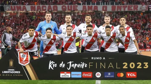 Los once que salieron a jugar el partido en Brasil.
