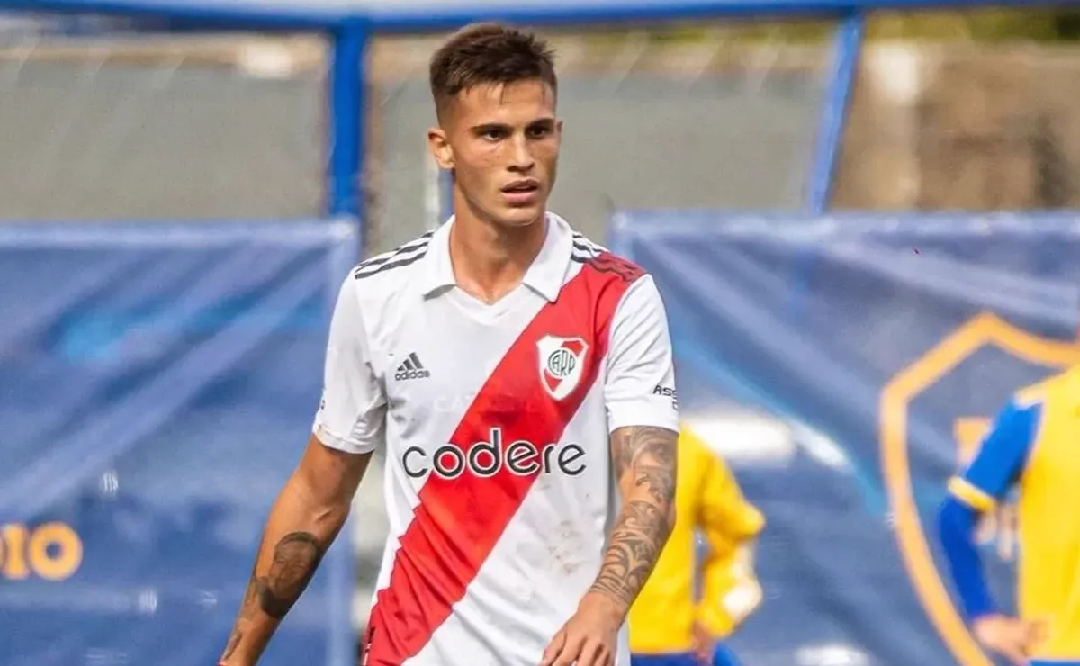 Guillén no debutó en la Primera de River.