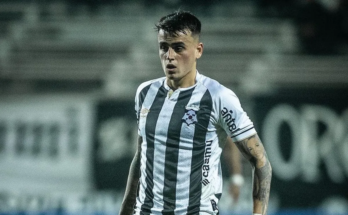 Fonseca transita sus últimos partidos en Montevideo Wanderers