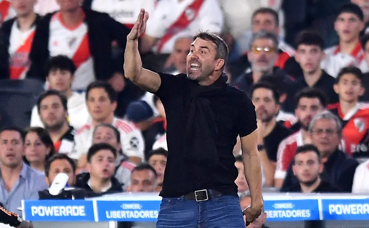 Chacho Coudet vuelve a sonar como candidato a dirigir a River