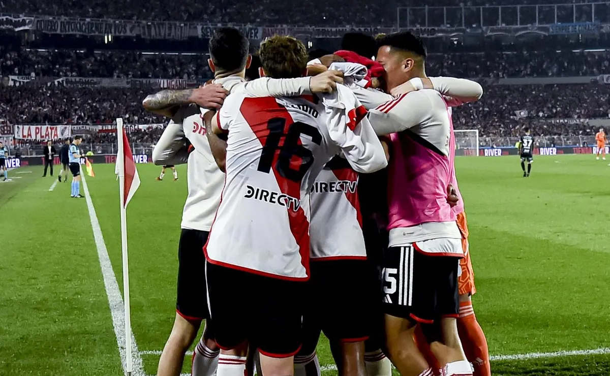 River derrotó a Atlético Tucumán.