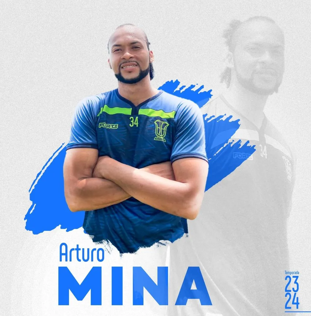 Presentación de Mina en Palmaflor de Bolivia, a principios de año.