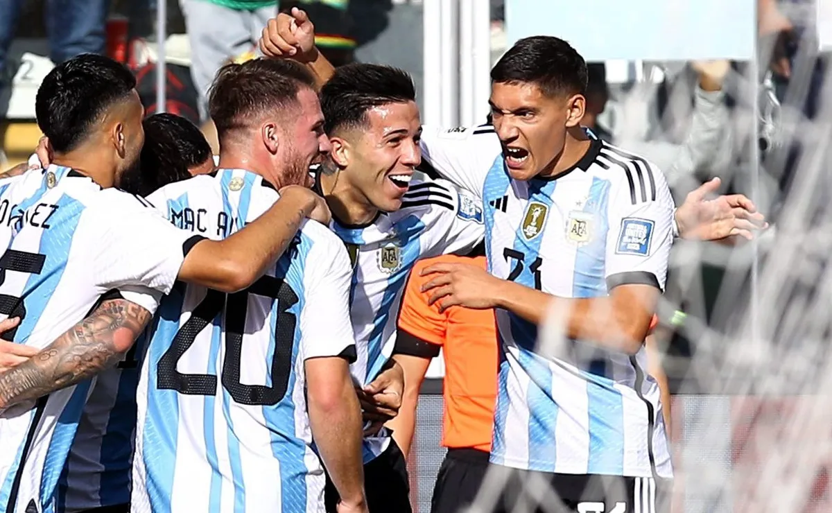 Enzo Fernández abrió la cuenta y jugó un partidazo en la altura de La Paz.