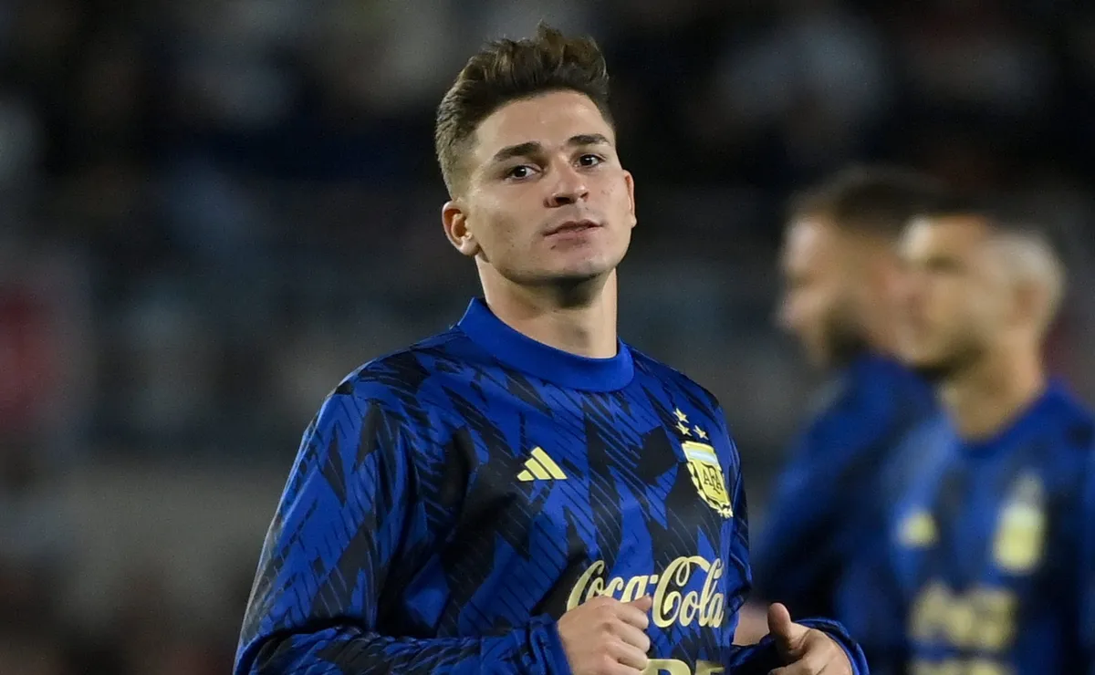 Julián se perfila para ir de arranque en La Paz. Foto: Prensa River.