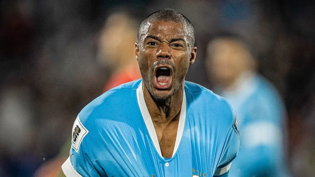 De la Cruz viene de marcarle un doblete a Chile.