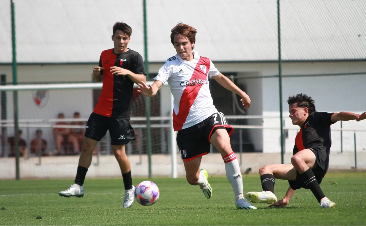 Giorgio Costantini, volante de la Sexta de River que llegó desde Brasil.