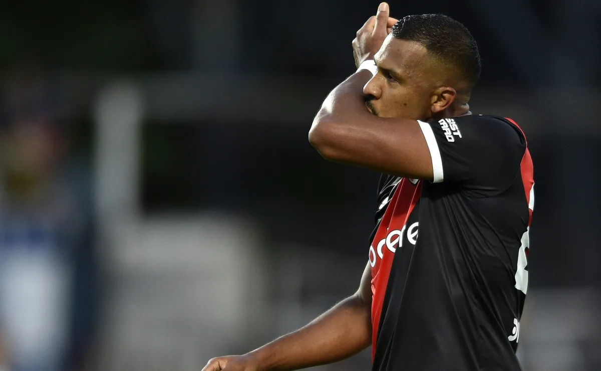 Rondón no convierte hace un mes