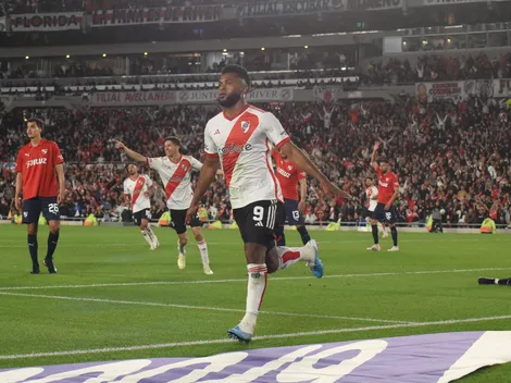 River goleó en el Monumental, bajó al Rojo y se trepó a lo más alto de la Zona A