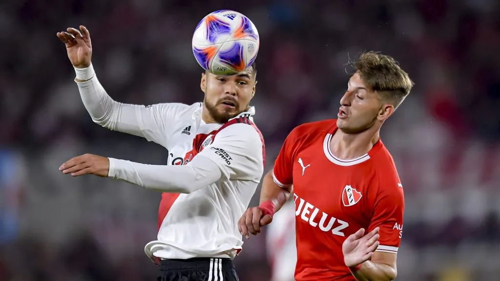 Paulo Díaz vuelve a la defensa luego de participar en la fecha FIFA (Foto: Getty)