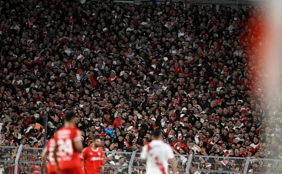 River recibirá a Independiente con el Monumental lleno.