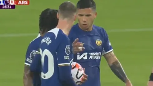 El gran gesto de Enzo Fernández en pleno clásico entre Chelsea y Arsenal