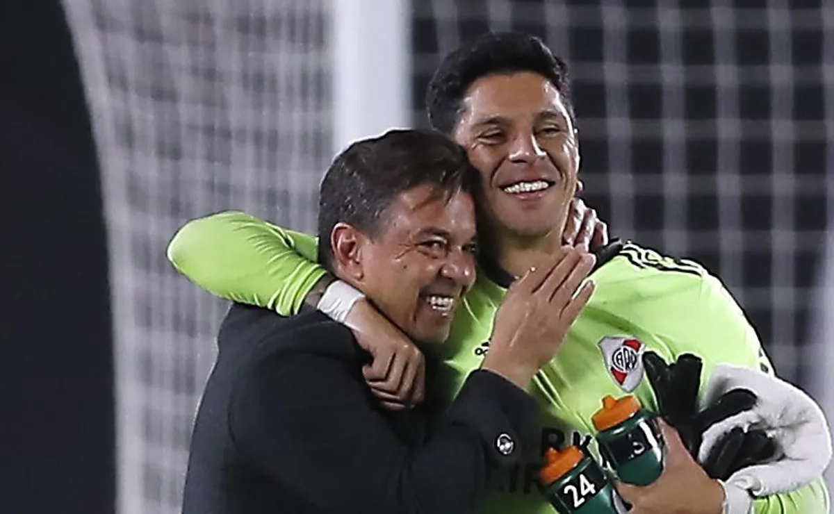 Enzo acompañaría a Gallardo junto a Juanfer