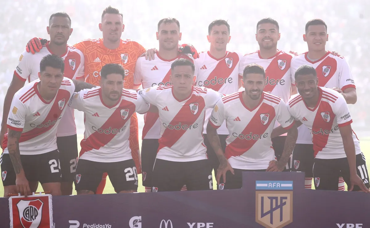 El defensor que se irá en diciembre ante la falta de minutos.