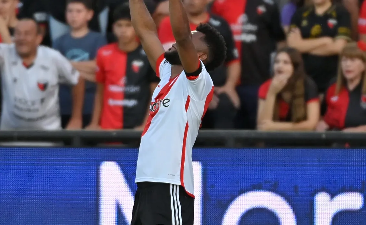 Borja metió los dos goles de River en el Cemenetario de los Elefantes. (Foto: Getty).