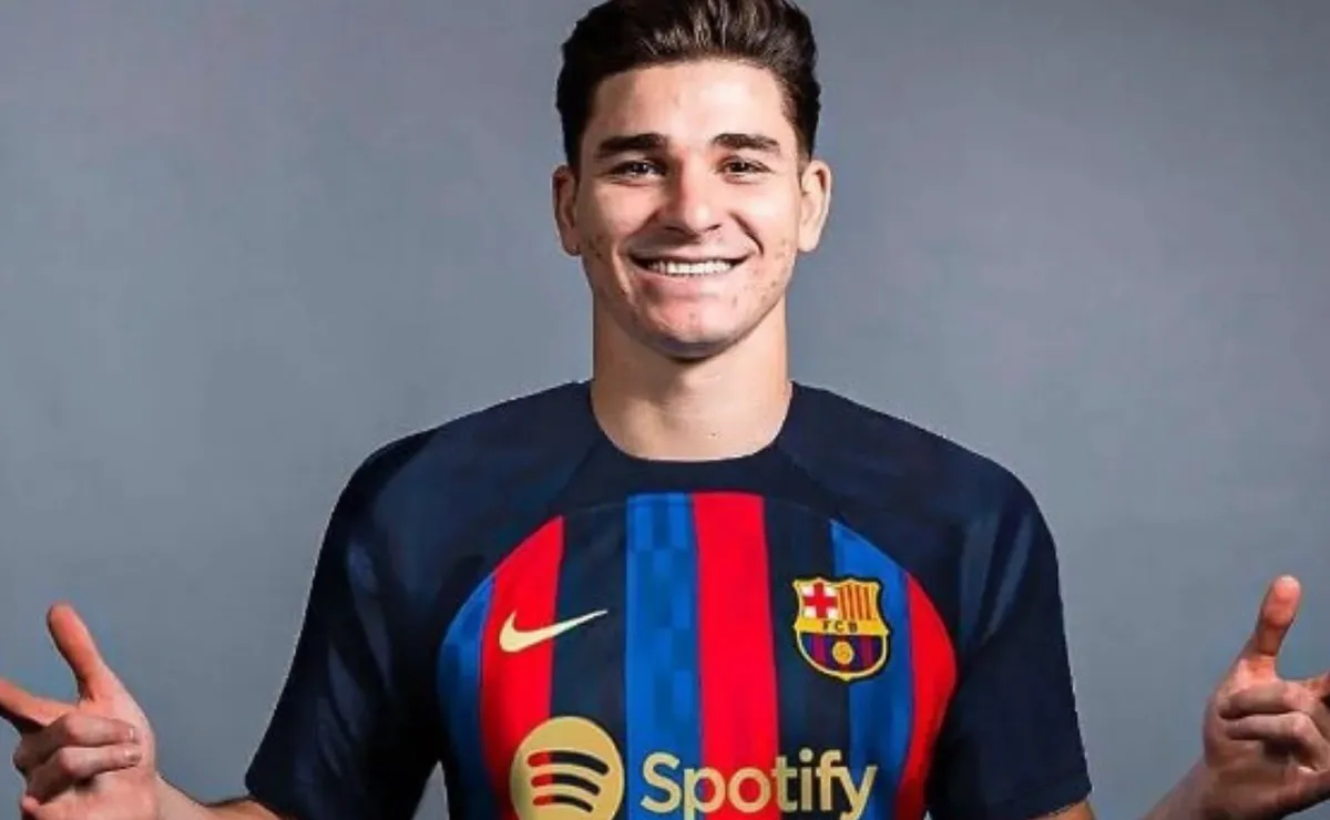 Bombazo: en Barcelona sueñan con Julián para reemplazar a Lewandowski.