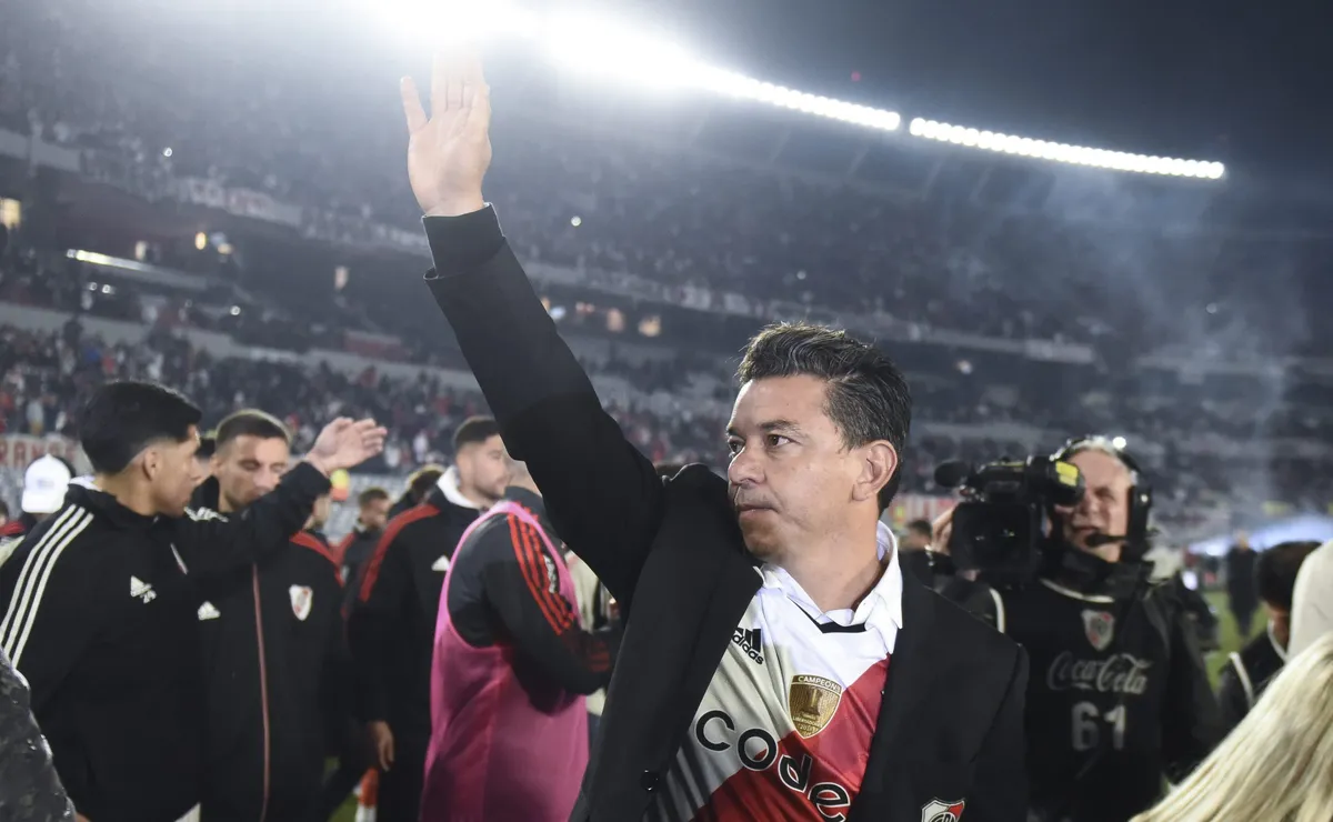 El Monumental pidió al unísono por la vuelta del Muñeco.