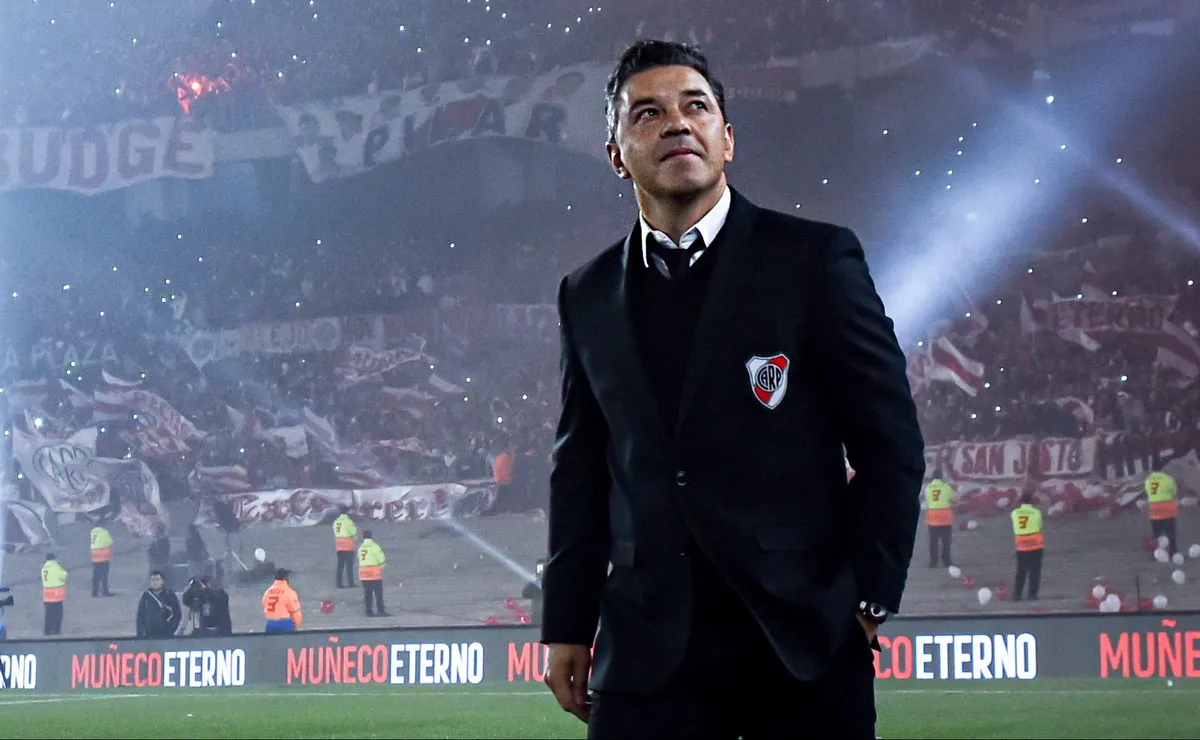 La última función del Muñeco en el Monumental.
