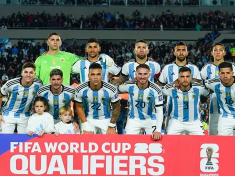 Julián figura: Jugador x Jugador vs. Paraguay