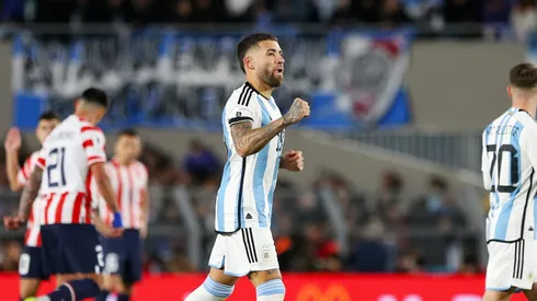 Festejo de Ota en la cancha del club del cual es hincha. (Foto: Getty).