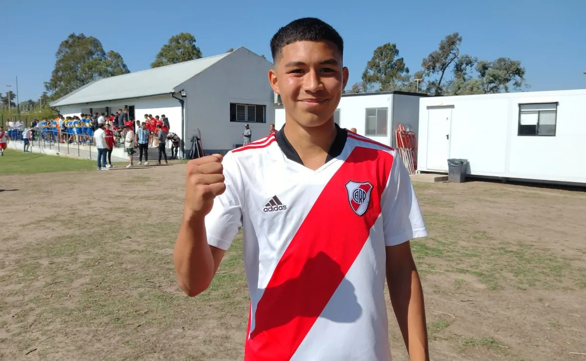 La historia de lucha y superación de Juan Villordo, goleador de la Octava de River.