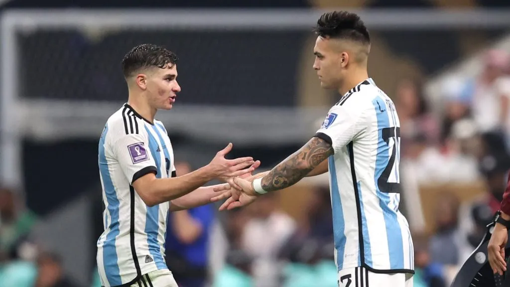 Julián y Lautaro jugarán juntos por primera vez en la Selección. (Foto: Getty).