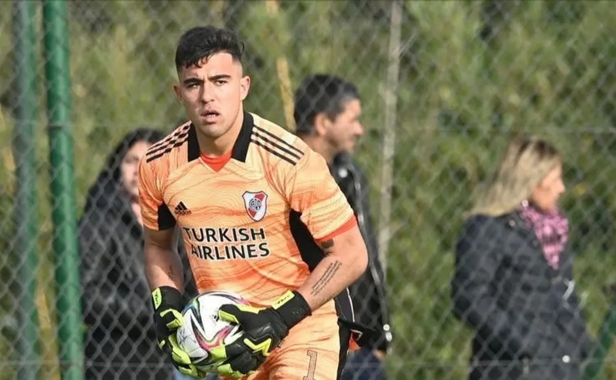 Gabriel Degenhardt, arquero de la Reserva de River.