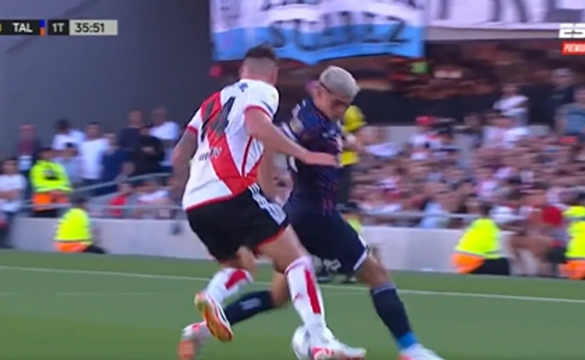 VIDEO | Hermoso caño de González Pirez que despertó aplausos en el Monumental