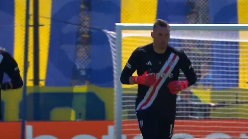 River entrena en la previa al partido con la nueva camiseta