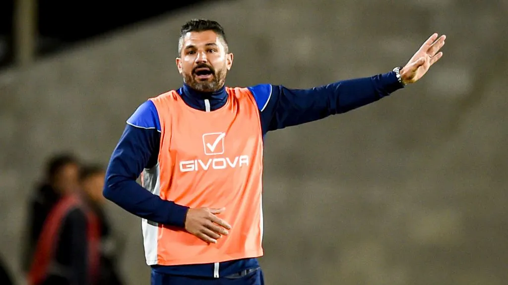 Javier Gandolfi ya no será el entrenador de Talleres.