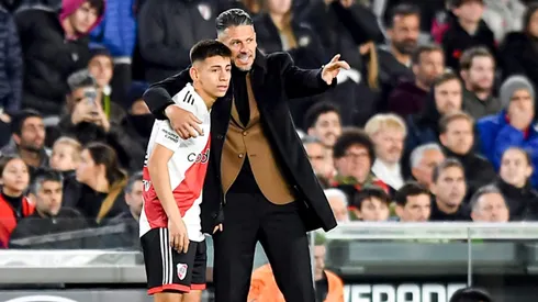 Claudio Echeverri durante su debut en River.