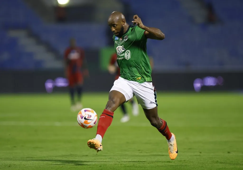Moussa Dembele, una de las figuras de Al-Ettifaq (Foto: Getty Images)