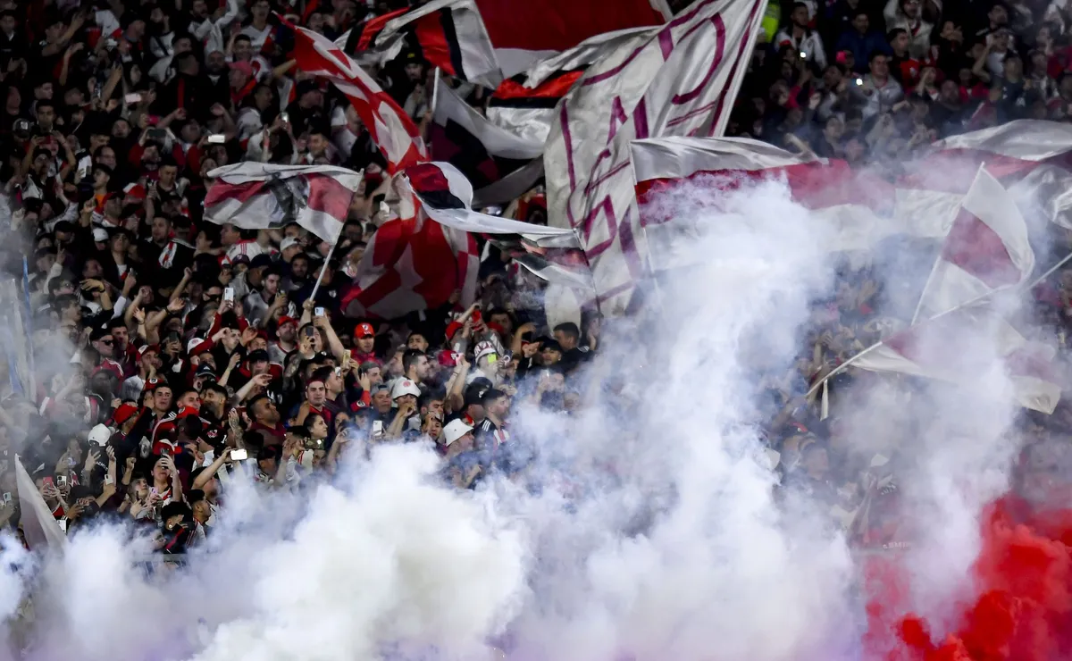 Los socios de River ya saben como asistir al cruce con Instituto.
