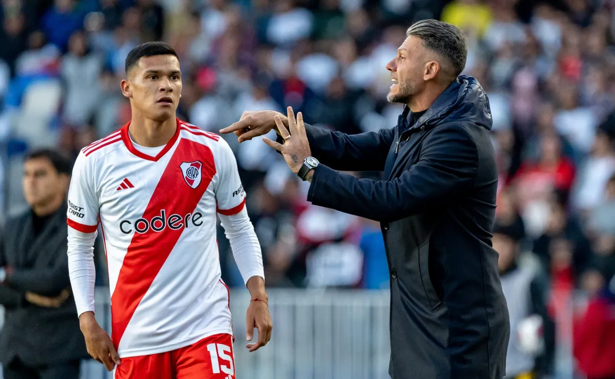 Demichelis adelantó cómo formará River contra la Lepra mendocina.