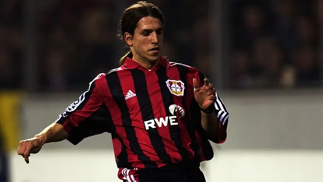 Placente en su paso por Bayer Leverkusen. (Getty)