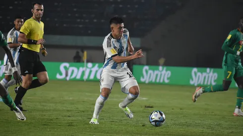 El Diablito juega desde el arranque ante Japón.