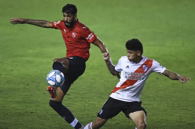 Barboza en Independiente. (Foto: Getty).