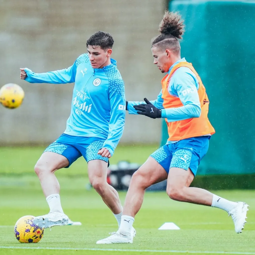 Julián Álvarez otra vez elogiado por Guardiola. (Foto: Prensa City).