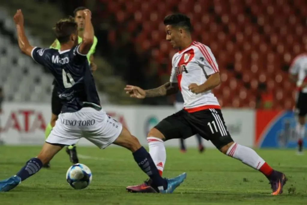 River e Independiente Rivadavia chocaron en 2017. (Foto: Imagen Web).