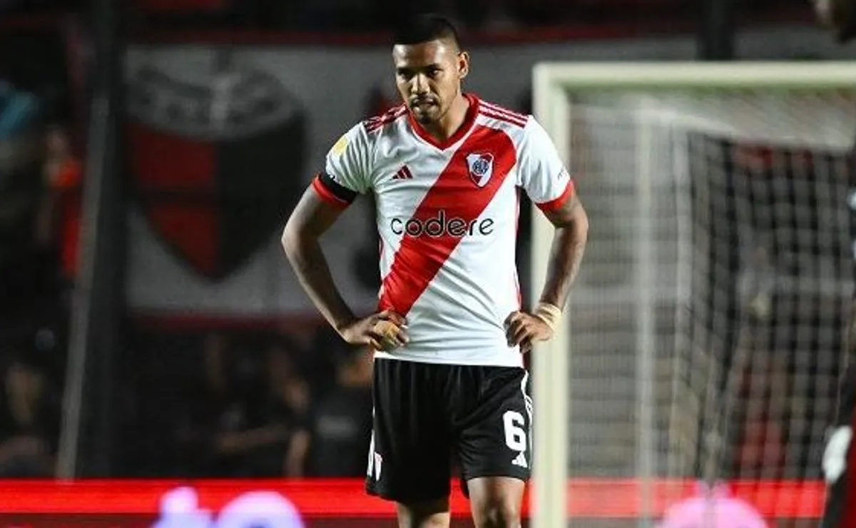 El defensor se irá si o si de River.