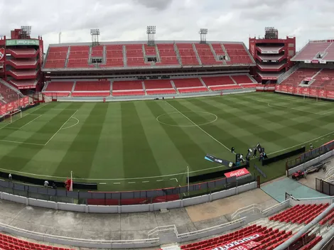 La decisión de River con los abonados por el partido en Independiente