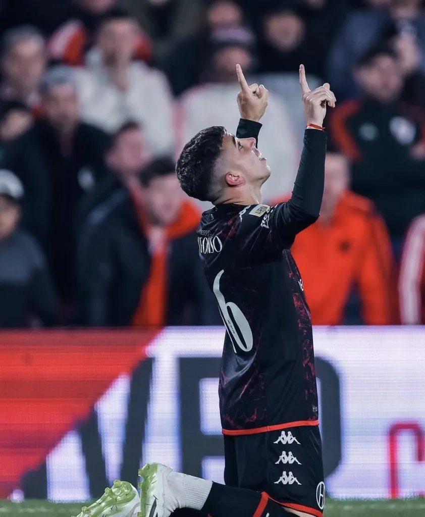Franco Alfonso marcó su primer gol en el Monumental y cumplió con la “Ley del Ex”