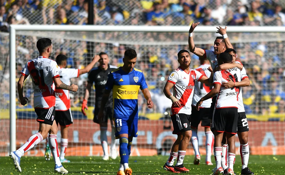 Se viene una nueva edición del superclásico en el Estadio Monumental.